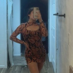 PLT MINI LONG SLEEVE DRESS